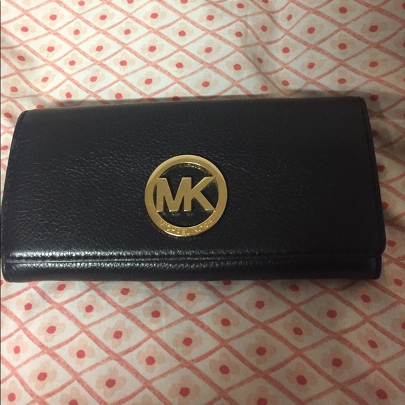 Michael Kors wallet Authentic